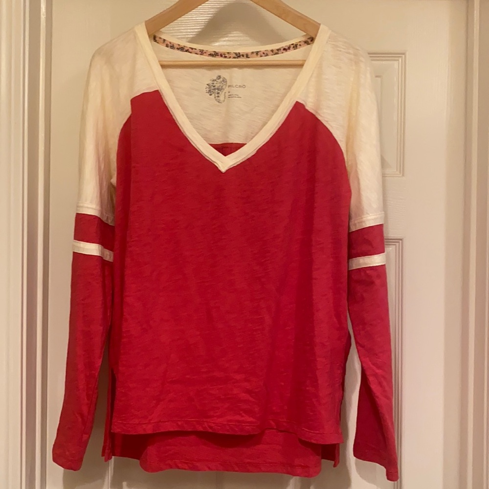 Anthropologie V Neck Tee - Picture 5 of 8
